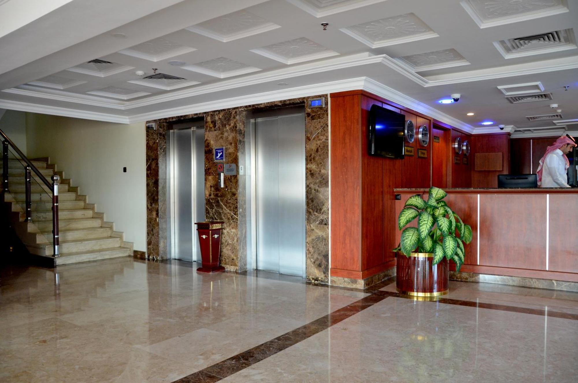 Crown Tower Hotel Al Al Jubail Extérieur photo